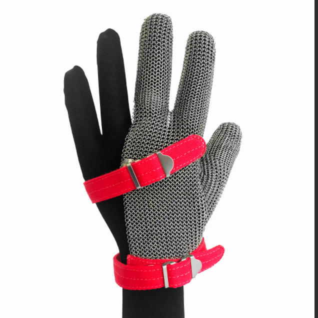 how To Repair Broken Links on Chainmail Gloves (2) how To Repair Broken Links on Chainmail Gloves (2)