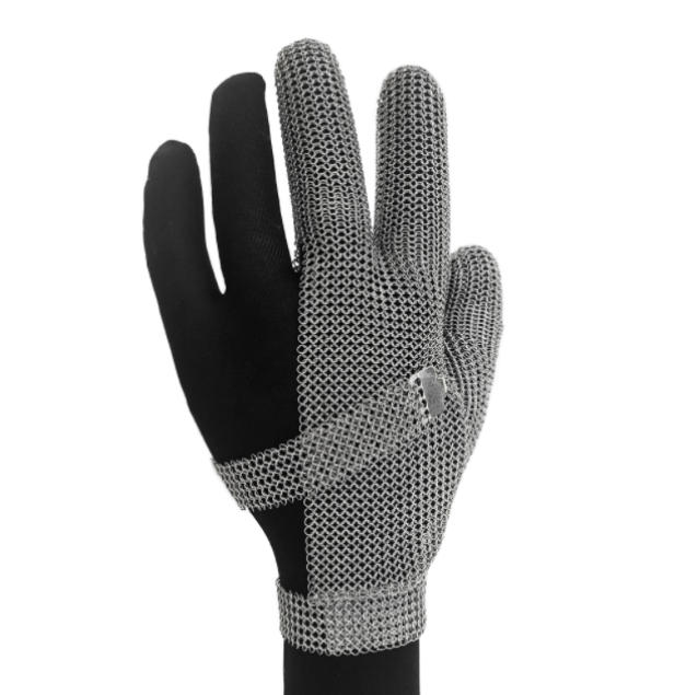 How To Repair Broken Links on Chainmail Gloves How To Repair Broken Links on Chainmail Gloves