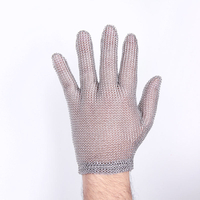 Короткие перчатки с пятью пальцами и пружинным ремешком